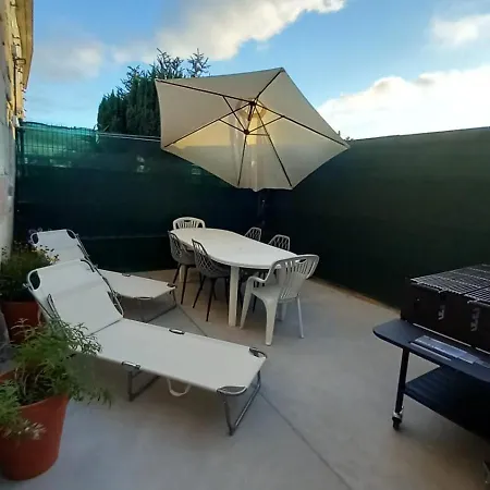 Rustico Y Elegante Holiday home Vigo
